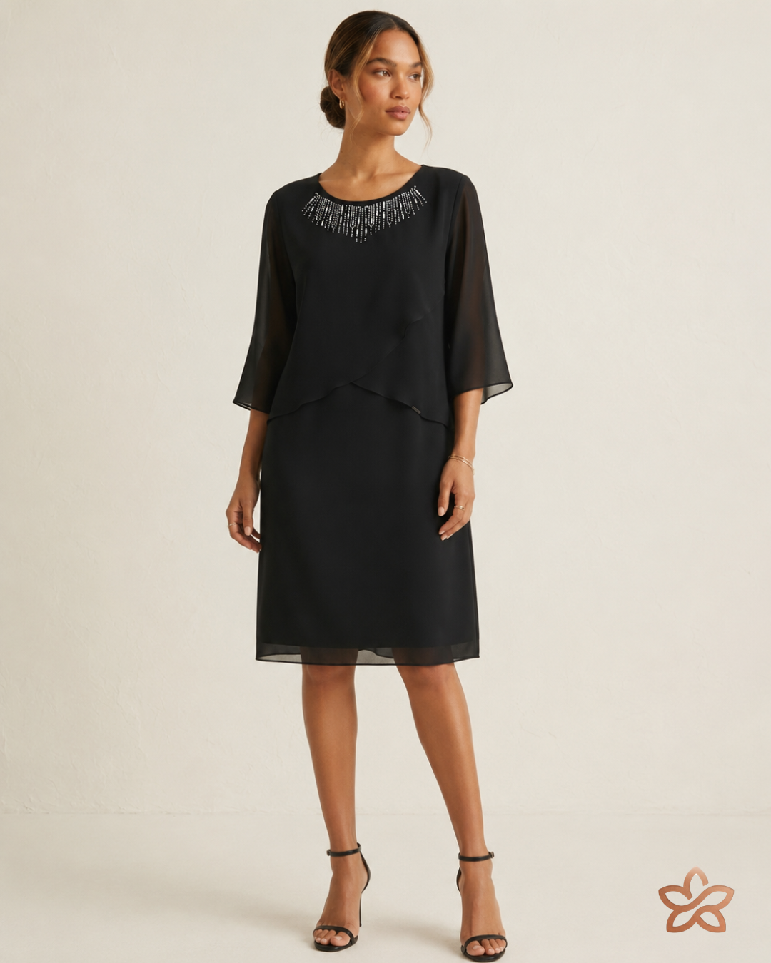 Vestido Preto com Brilhantes - Lilás