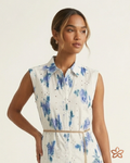 Blusa Sem Mangas com Bordado Floral
